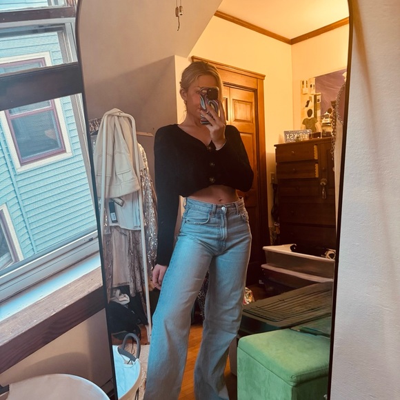 Urban Outfitters Black Cropped Button Front Cardigan Sweater - Picture 2 of 5